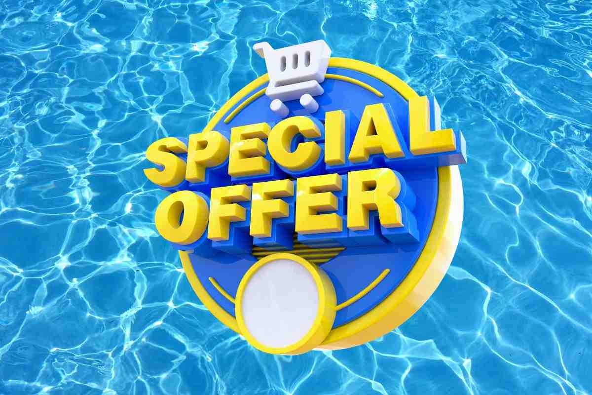 Piscina e scritta offerta speciale