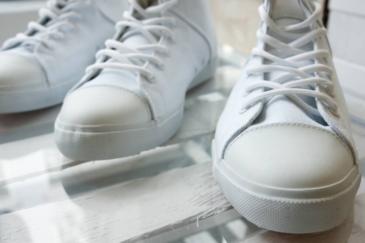 scarpe da ginnastica bianche