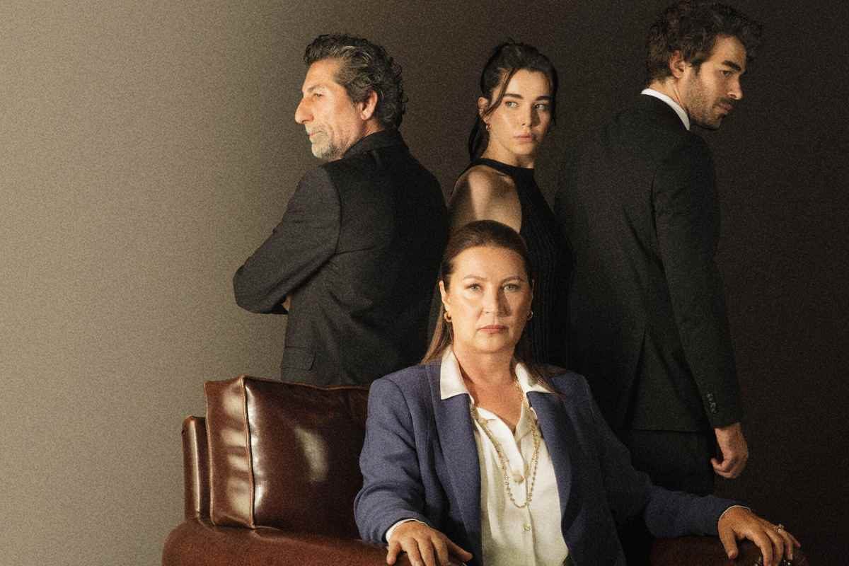 cast tradimento copertina