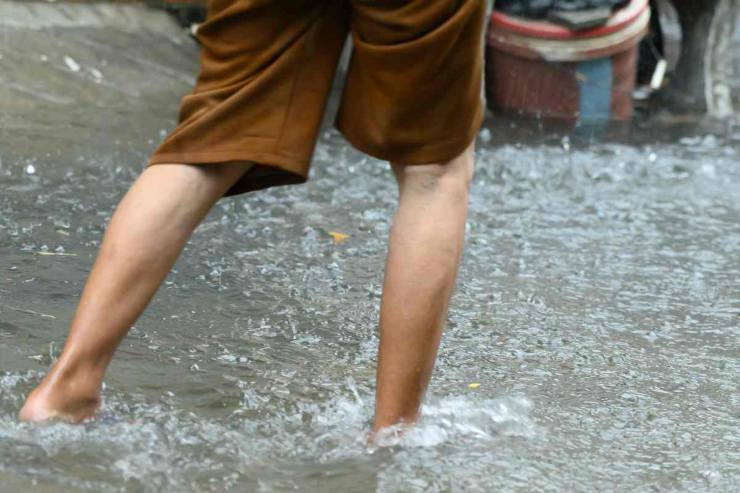 Pioggia e acqua alle caviglie 