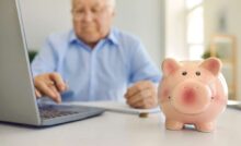 Pensionato al computer