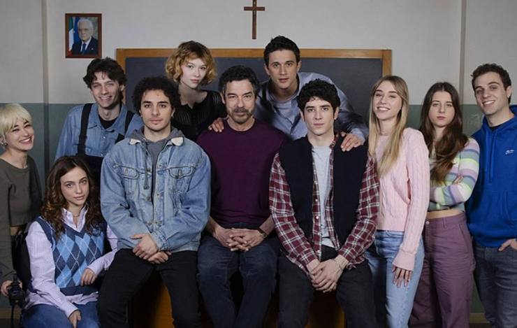 Cast Un Professore