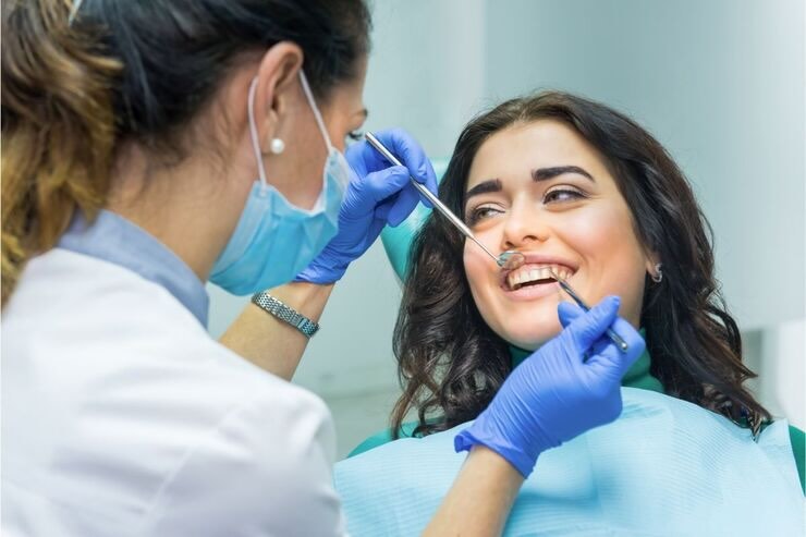 Paziente dal dentista 