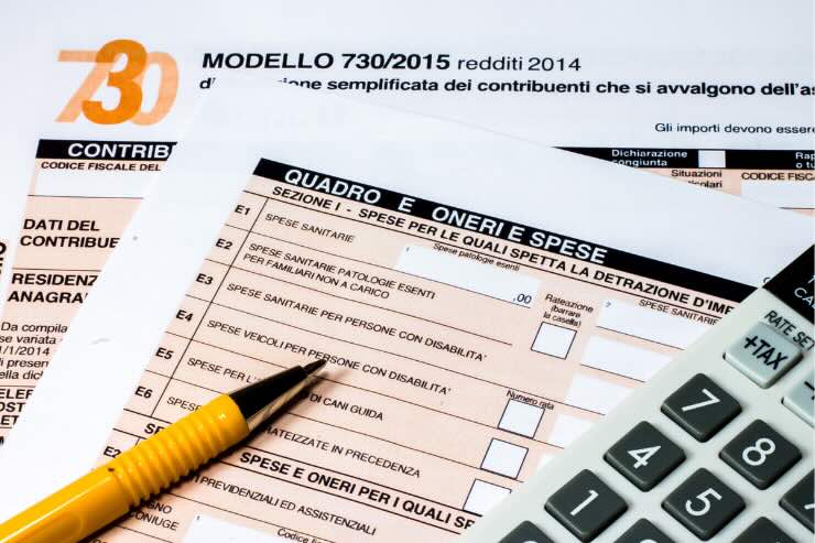 modello 730, penna, calcolatrice