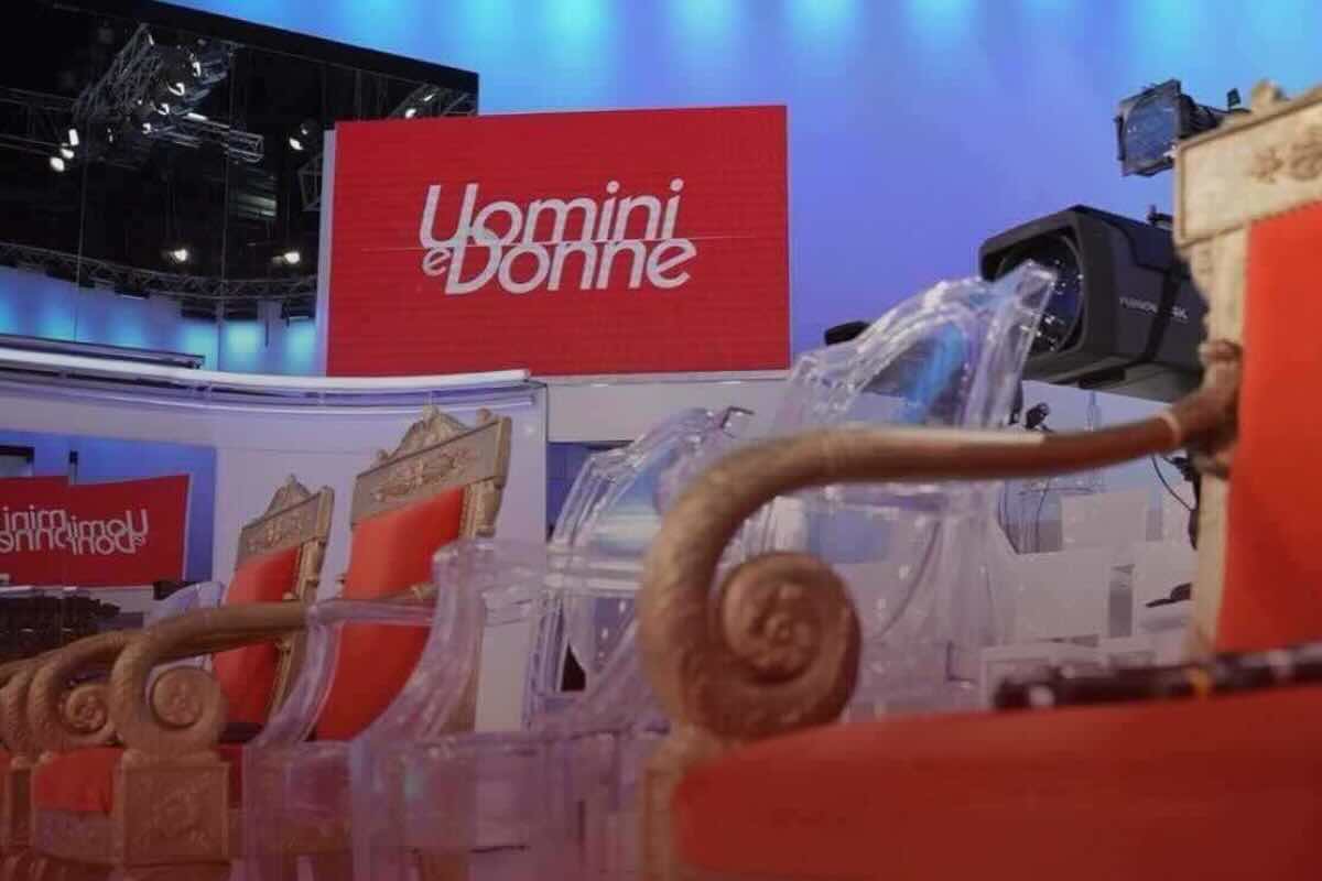 troni e studio uomini e donne