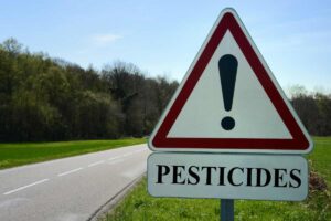segnale pericolo pesticidi