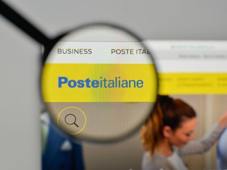 poste italiane su lente di ingrandimento 
